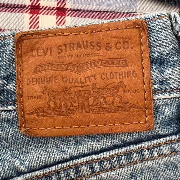 Levi’s Wedgie Jeans - Picture 5 of 8